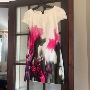 Milly size 4 floral mini dress